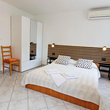 Apartments Baricevic Bol Kültér fotó
