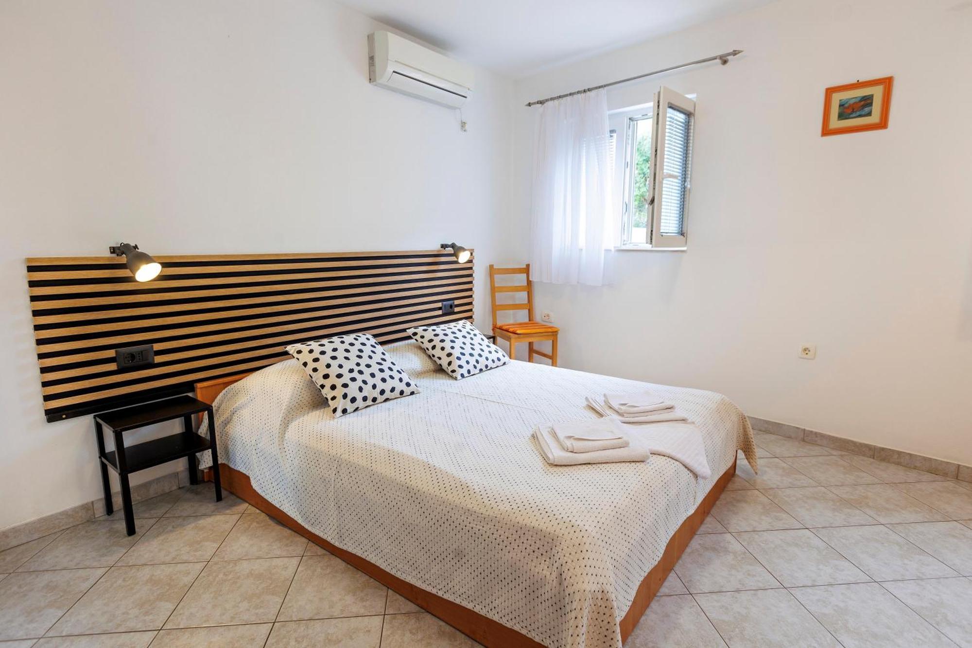 Apartment Baricevic Bol